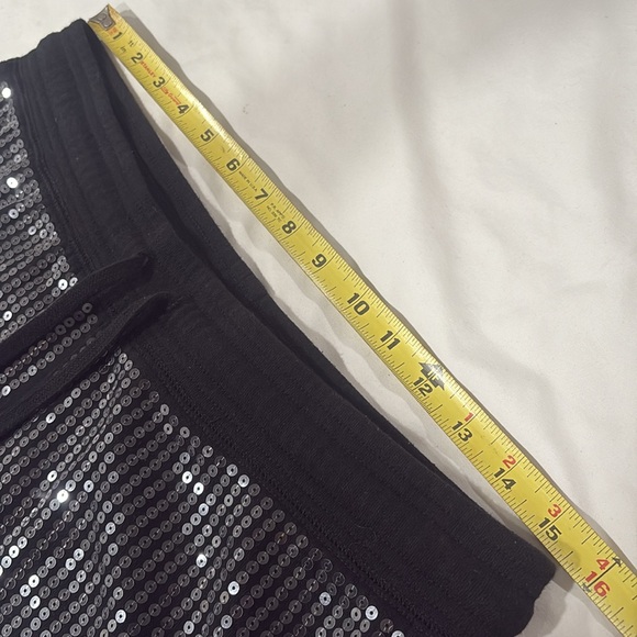 Nicki Minaj Sequined Shorts - Picture 5 of 8